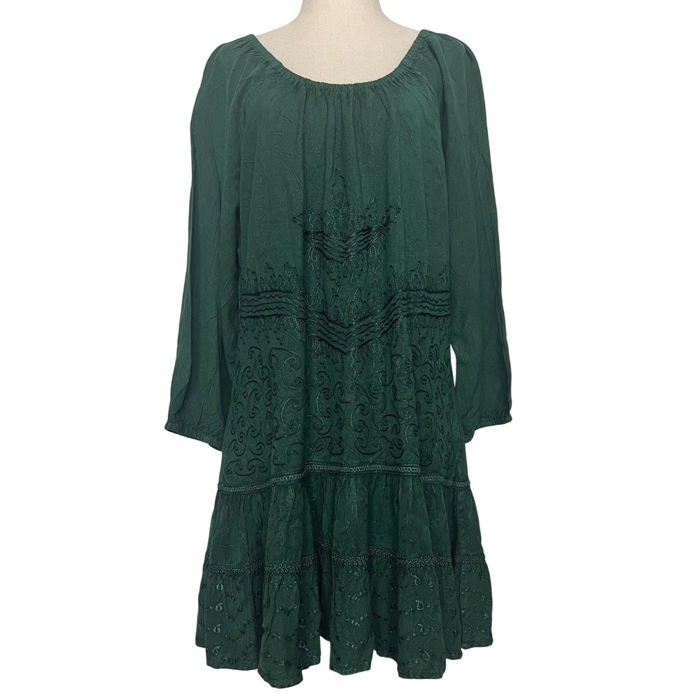 The Pyramid Collection Womens L Tunic Top Green Embroidered Tiered Boho Fairy